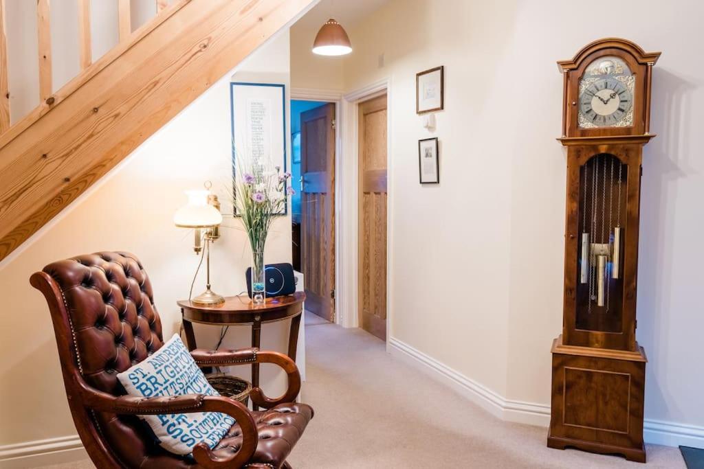 Spacious Home, Minutes Fom The Beach, Free Parking, Large Garden Area, Pets Welcome! Whitstable Buitenkant foto