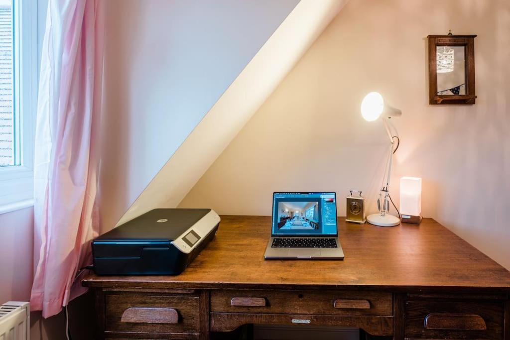 Spacious Home, Minutes Fom The Beach, Free Parking, Large Garden Area, Pets Welcome! Whitstable Buitenkant foto