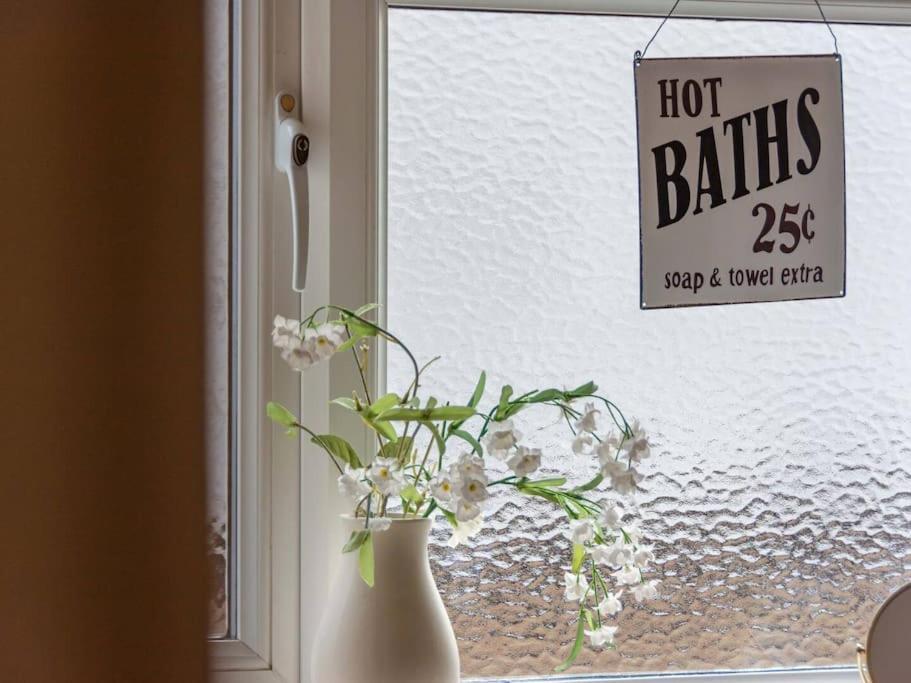 Spacious Home, Minutes Fom The Beach, Free Parking, Large Garden Area, Pets Welcome! Whitstable Buitenkant foto