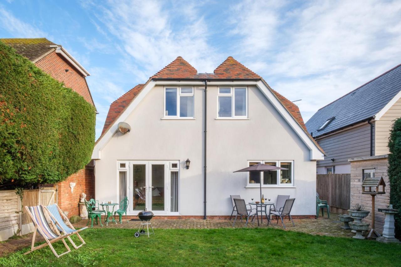 Spacious Home, Minutes Fom The Beach, Free Parking, Large Garden Area, Pets Welcome! Whitstable Buitenkant foto